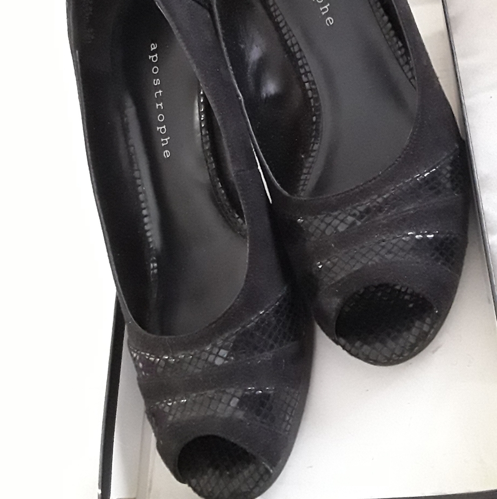 Black peep toe heels